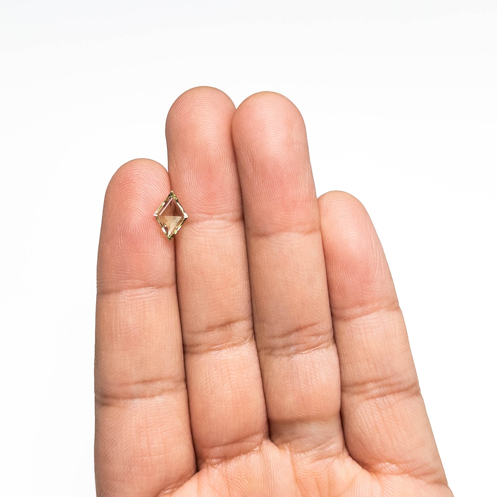 Green Kite step - cut sapphire - 12th HOUSE