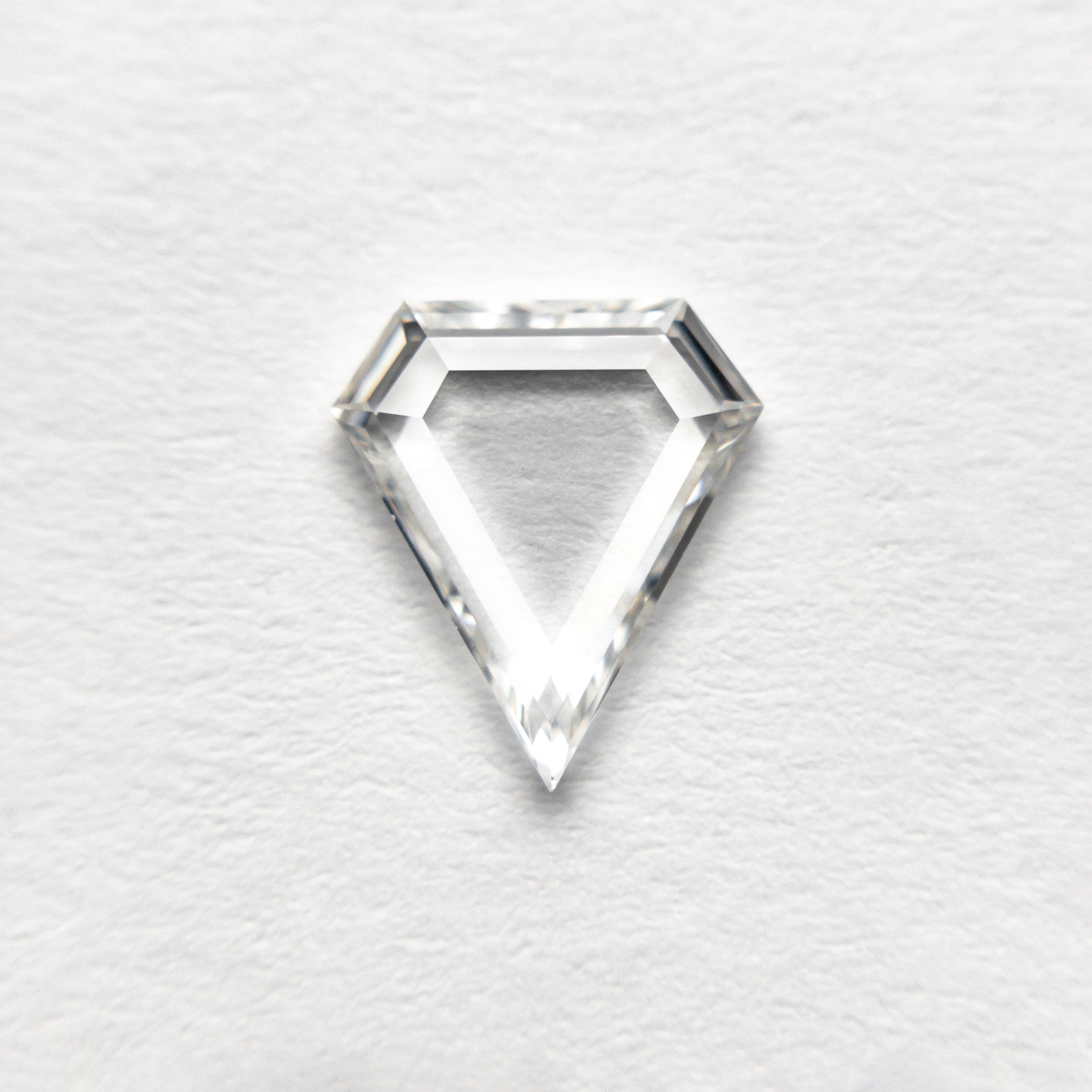 0.51ct White hexagon Portrait cut diamond - 12th HOUSE