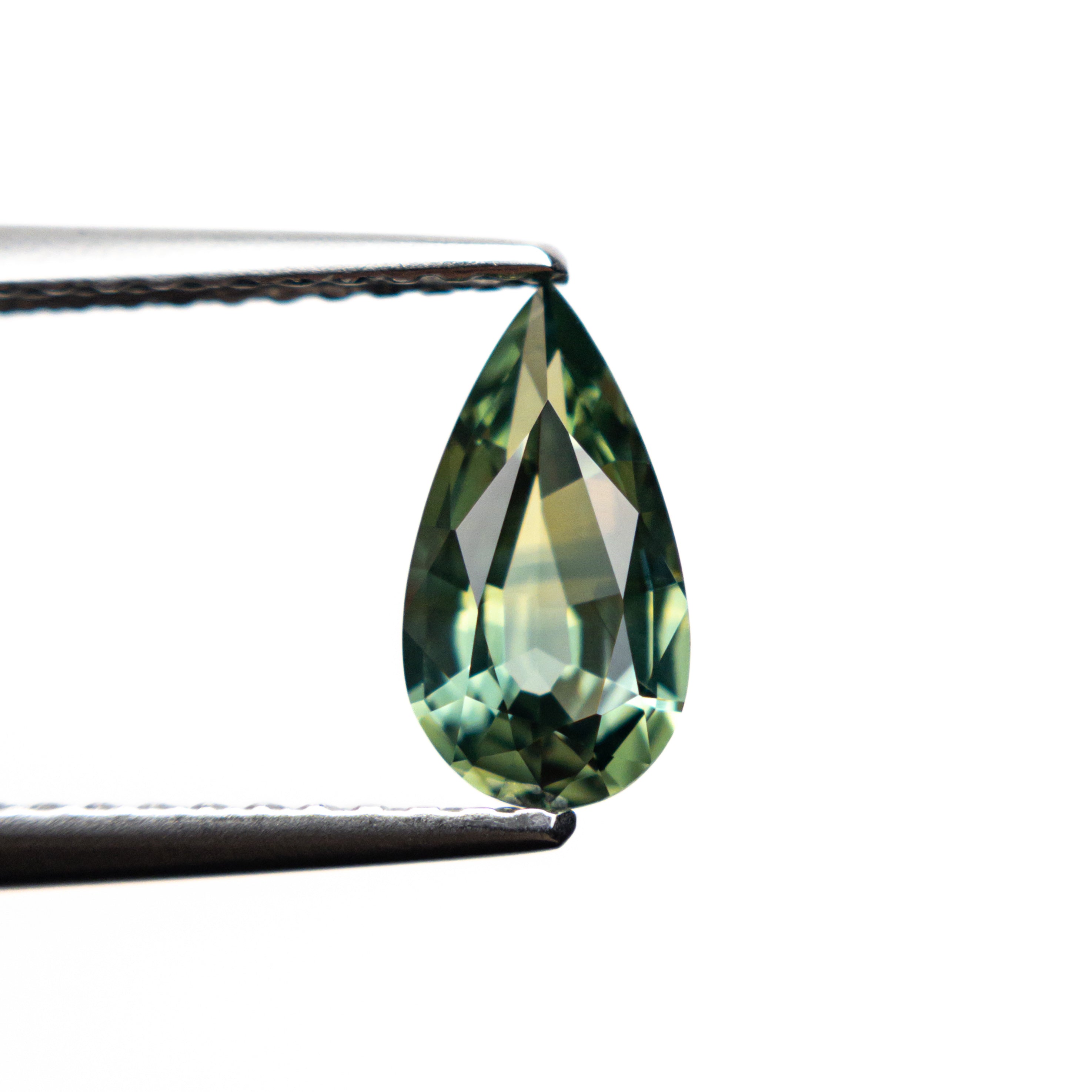 0.86ct Teal green pear sapphire - 12th HOUSE