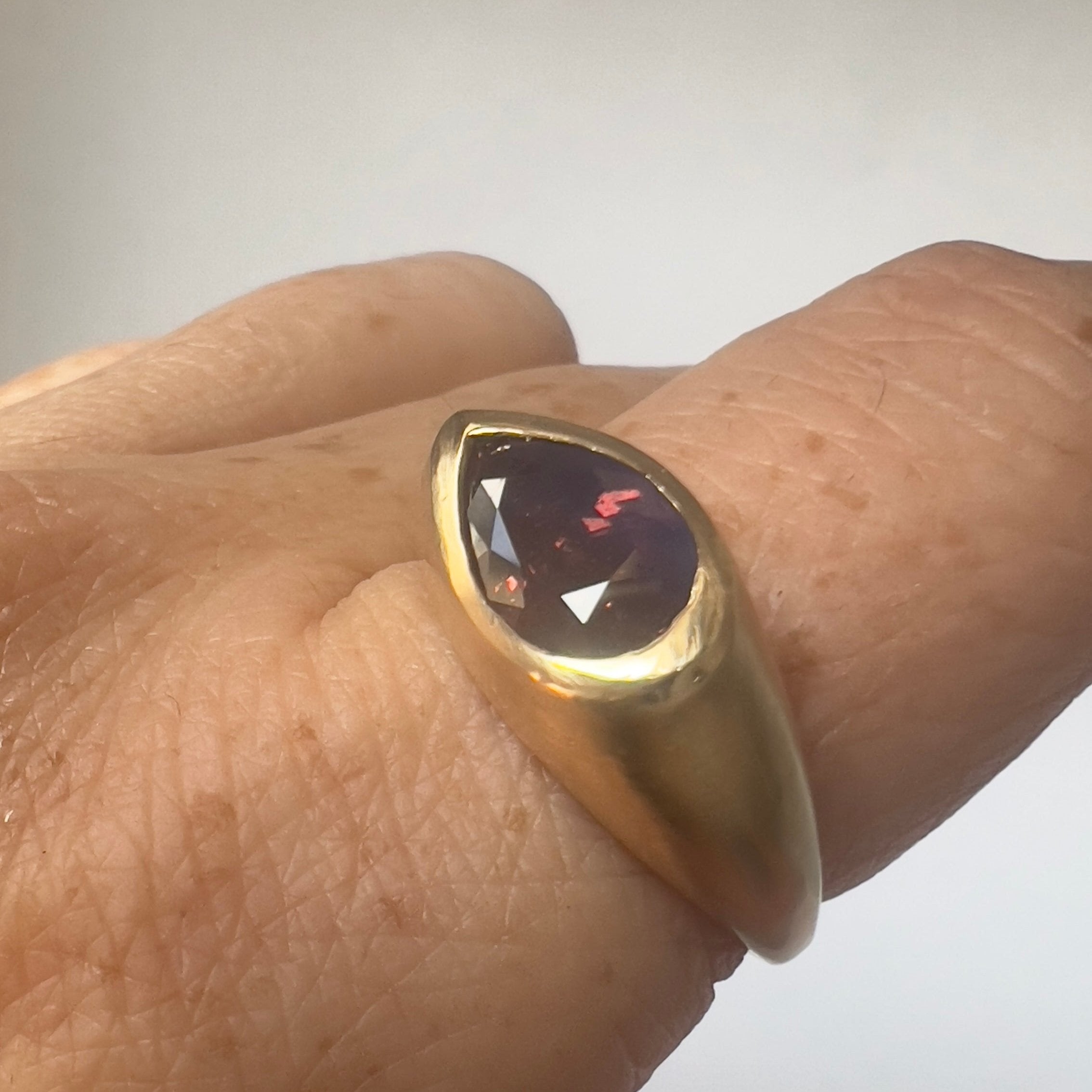 Deep purple sapphire signet ring | Portal Capsule - 12th HOUSE