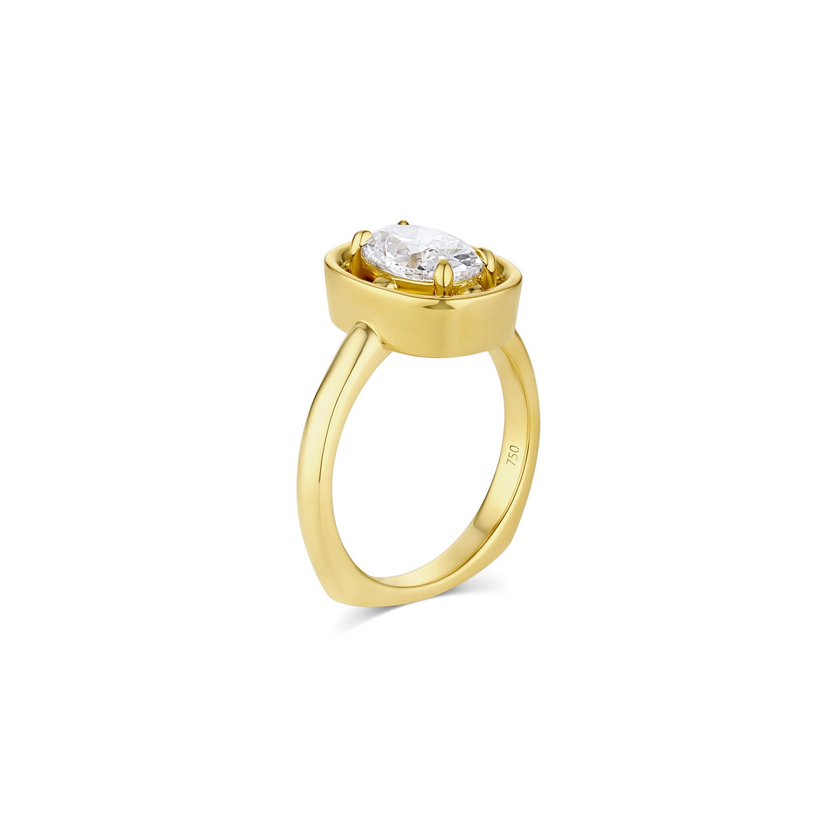 Midheaven Oval Diamond Ring - 12th HOUSE
