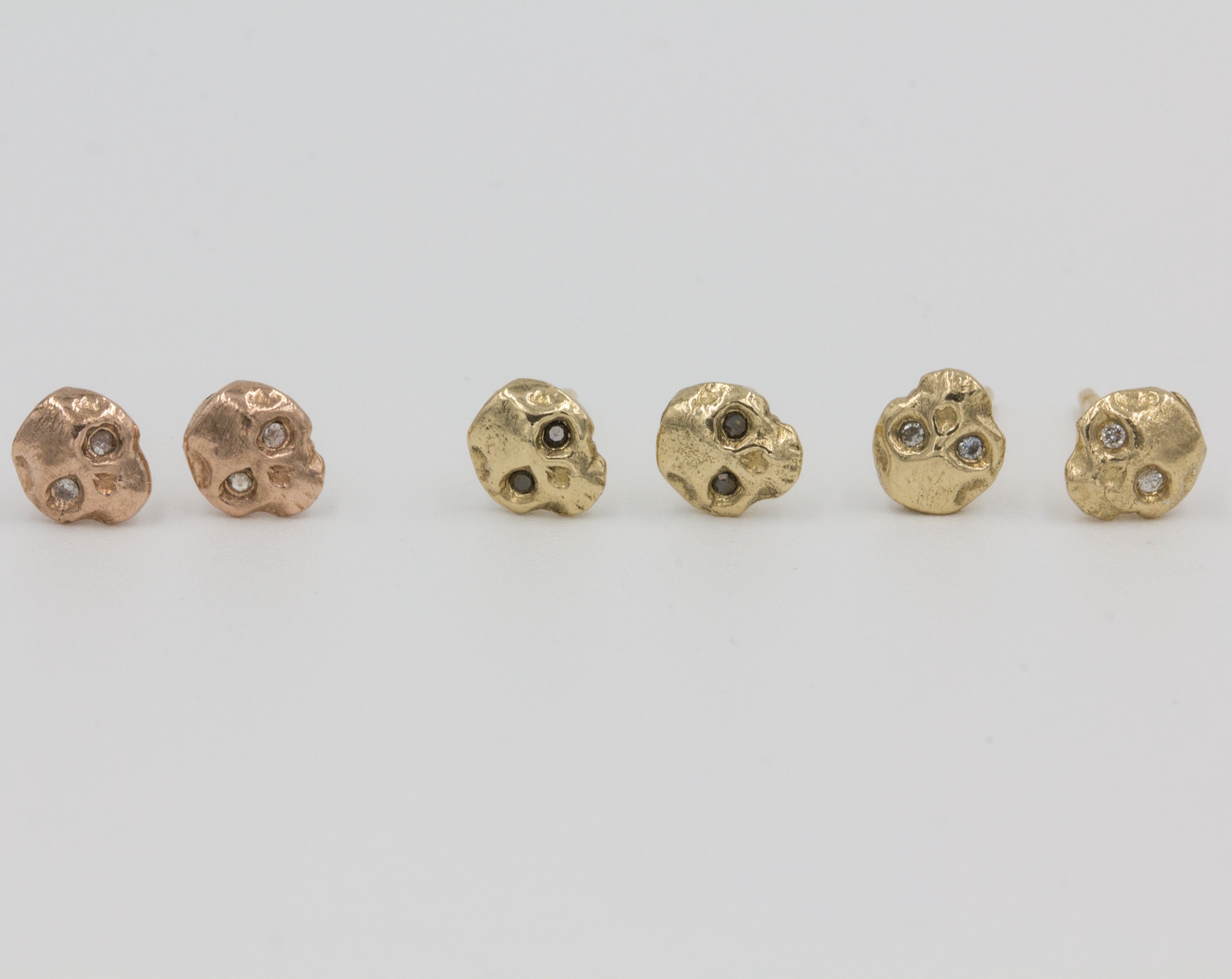 Mignon Skull Studs || white diamonds - 12th HOUSE