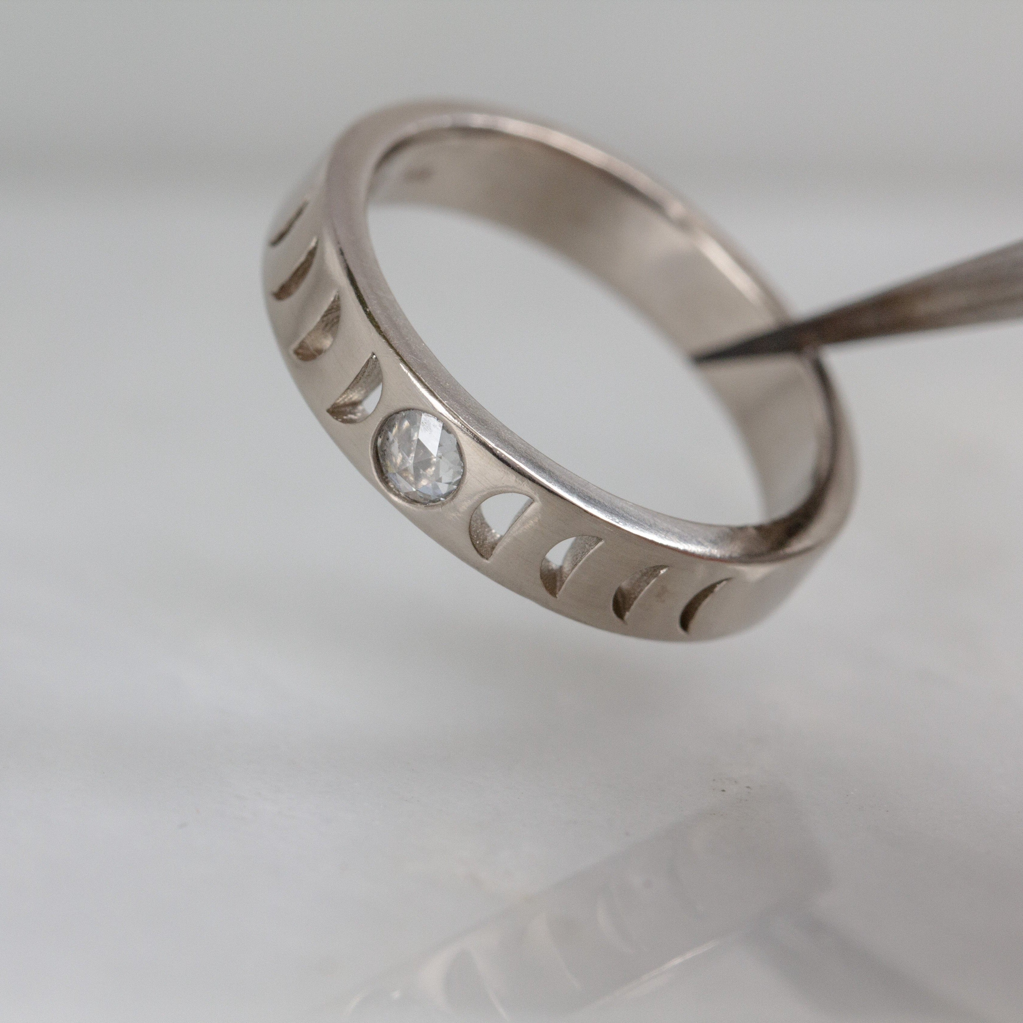 Moon Phase Ring | 4mm wide | precious white - 12th HOUSE