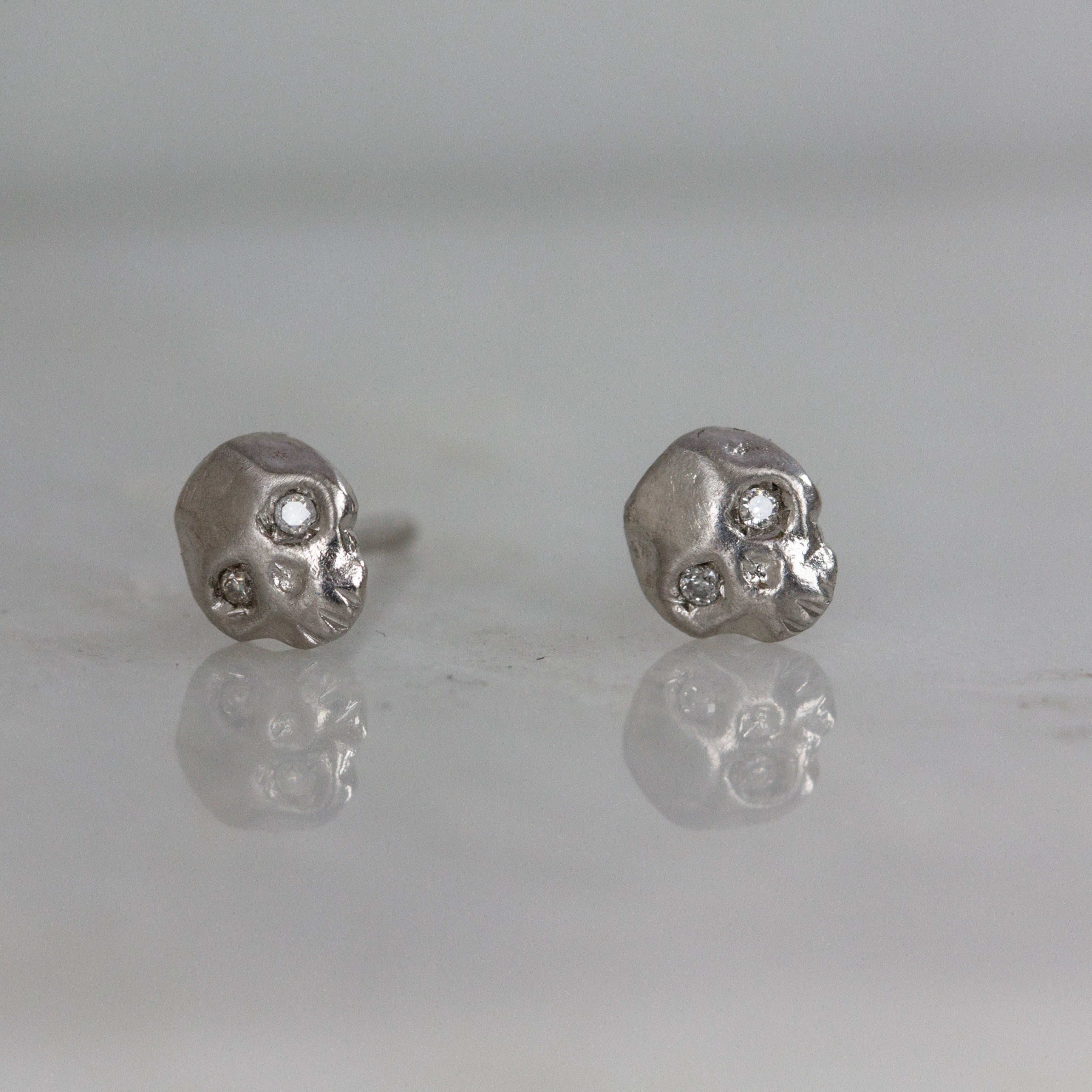 Platinum Mignon Skull Studs - 12th HOUSE