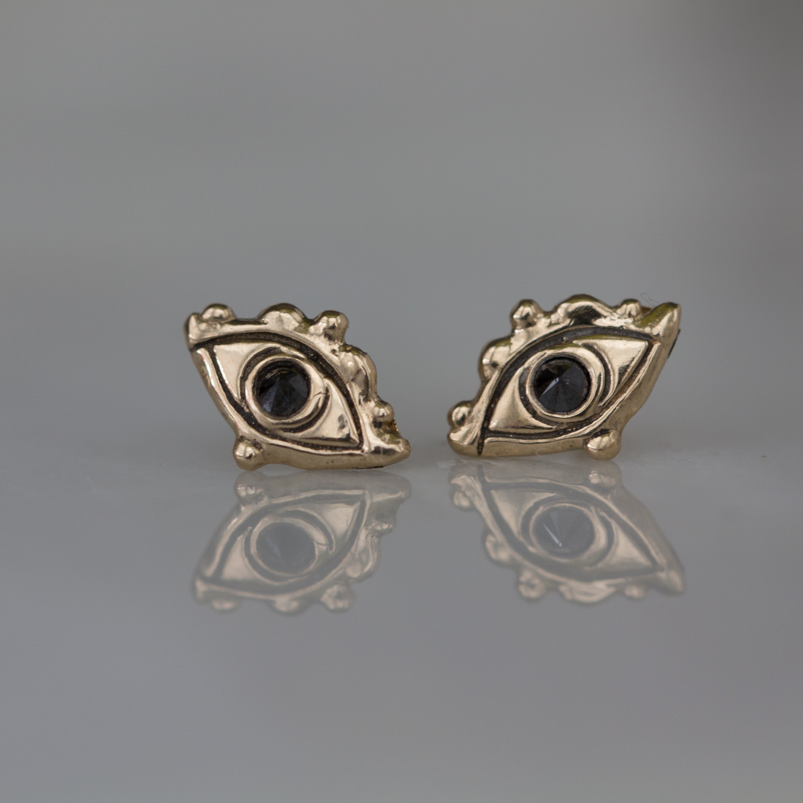 Third eye studs || black diamonds - 12th HOUSE